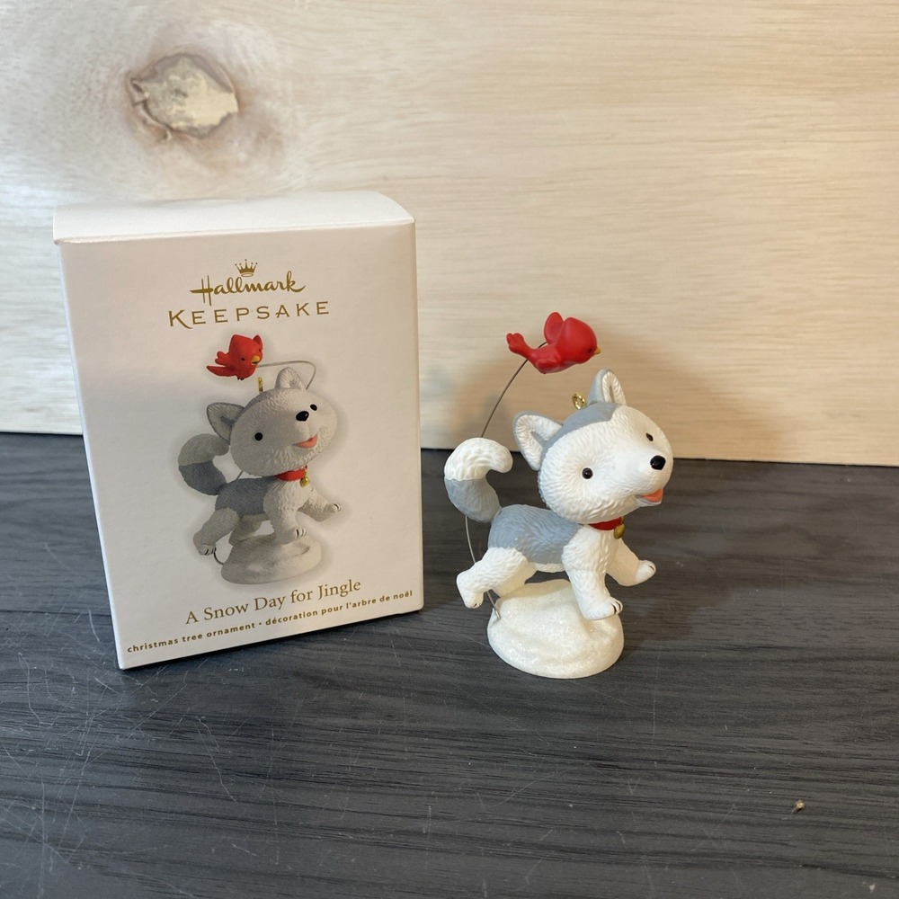 Hallmark Keepsake 2012 A Snow Day for Jingle Keepsake Ornament
